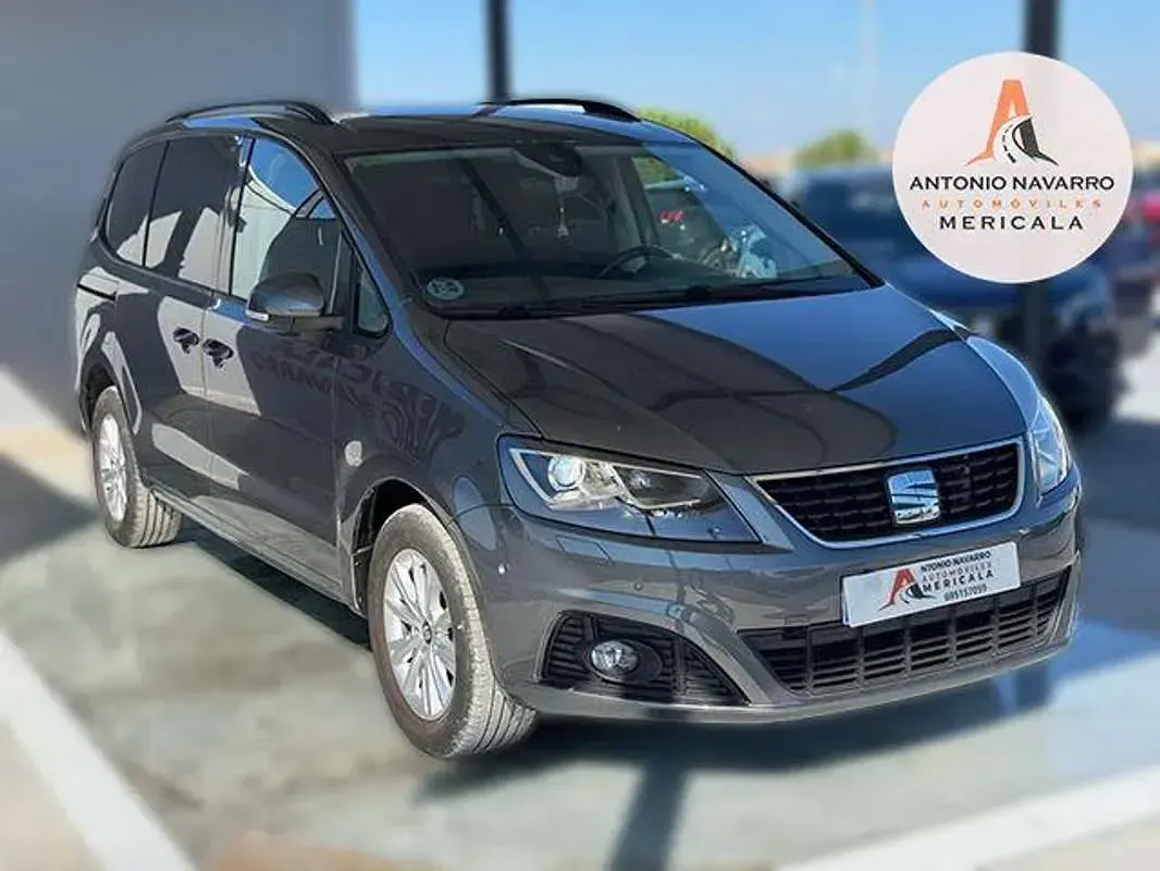 Usado Seat Alhambra Style 150 CV (110 kW) 2019 Gris Monovolumen