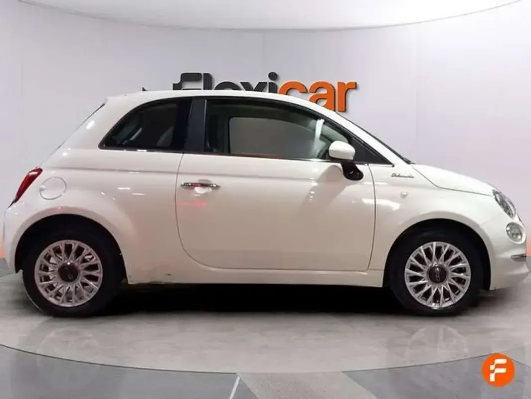 Usado Fiat 500 Dolcevita 71 CV (52 kW) 2023 Blanco Berlina