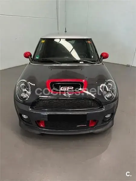 Usado Mini John Cooper Works 211 CV (155 kW) 2013 Gris / plata Utilitario
