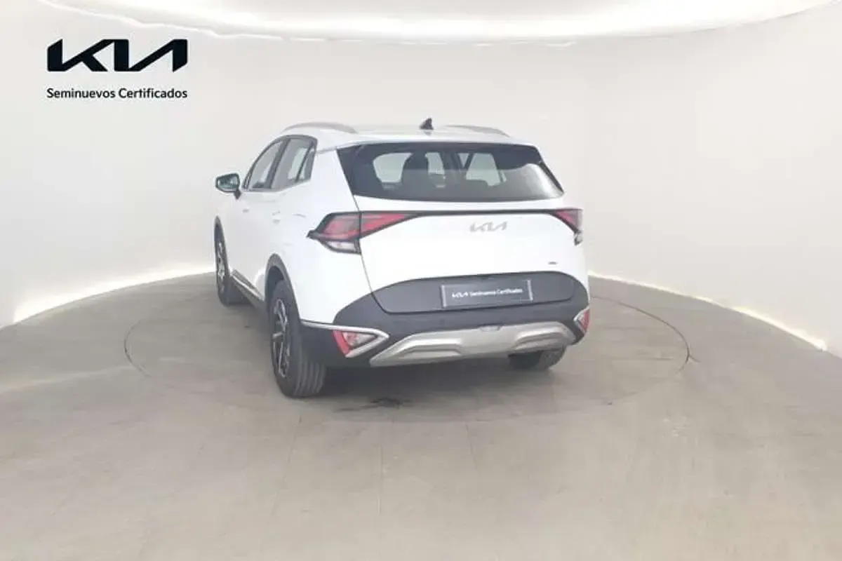 Usado Kia Sportage 215 CV (158 kW) 2025 Blanco SUV