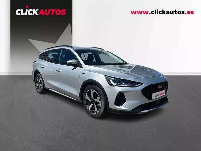 Usado Ford Focus Active 156 CV (114 kW) 2024 Plateado Familiar