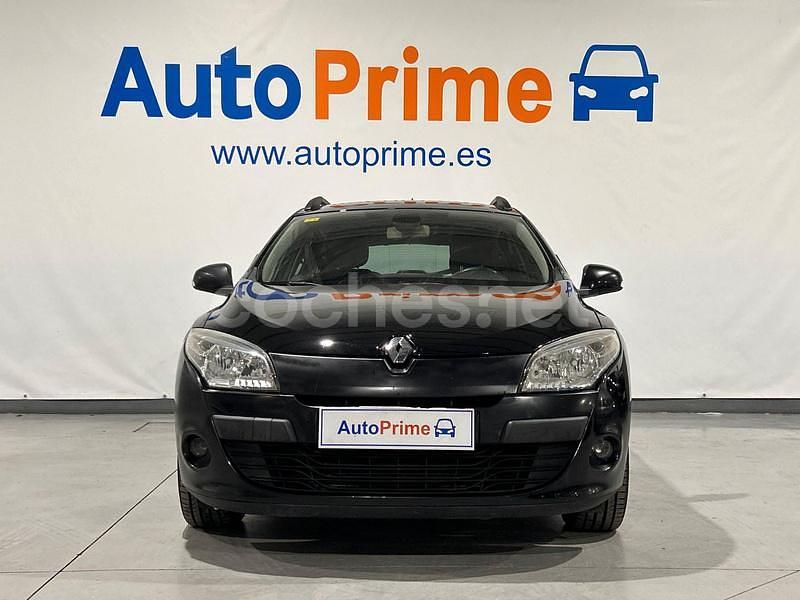 Usado Renault Mégane GrandTour Dynamique 110 CV (80 kW) 2011 Negro Familiar