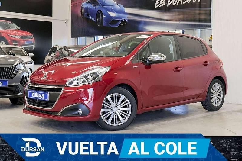 Rojo Usado 2018 Peugeot 208 Style Utilitario | 11.490 € (Precio justo) - Imagen 1/4
