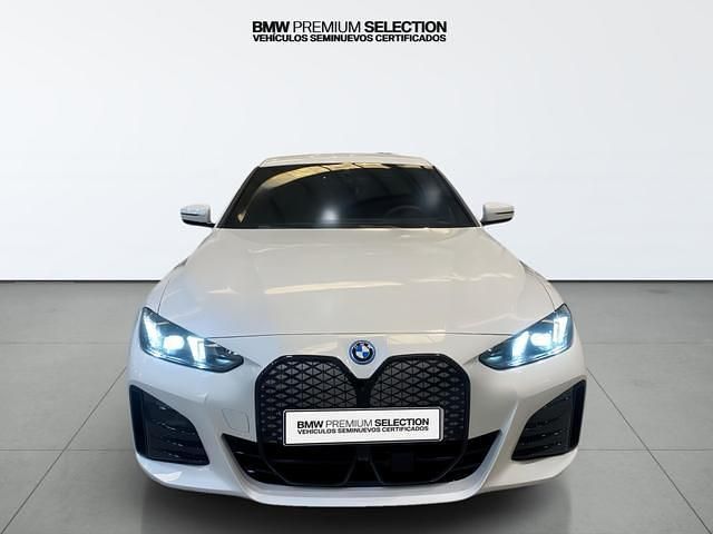 Usado BMW i4 Comfort Edition 250 kW (340 HP) 2025 Branco Sedan