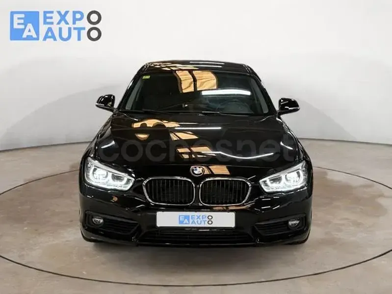 Usado BMW 118 Comfort Edition 136 CV (100 kW) 2018 Negro Utilitario