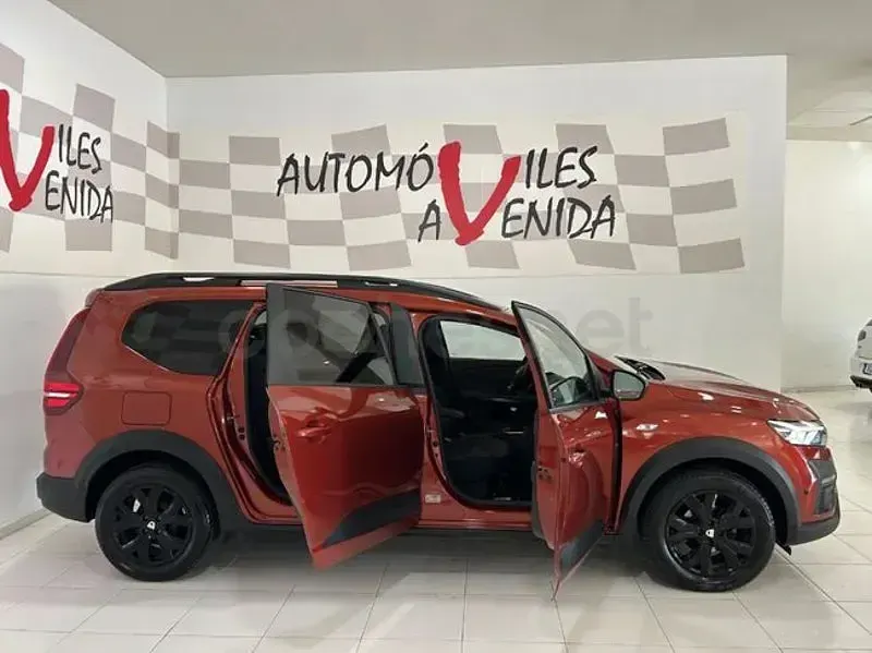 Usado Dacia Jogger Extreme 110 CV (80 kW) 2022 Naranja Monovolumen