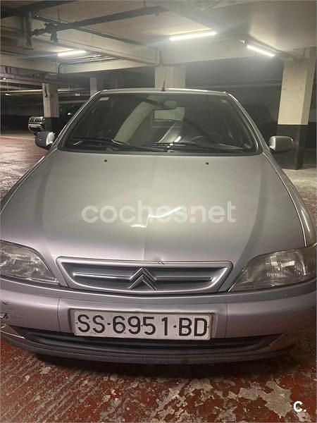 Usado Citroën Xsara Attraction 90 CV (66 kW) 1999 Gris / plata Berlina