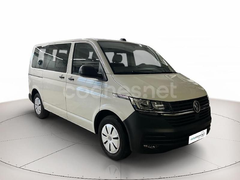 Blanco Usado 2024 VW Caravelle Monovolumen | 40.990 € (Un poco caro) - Imagen 1/4