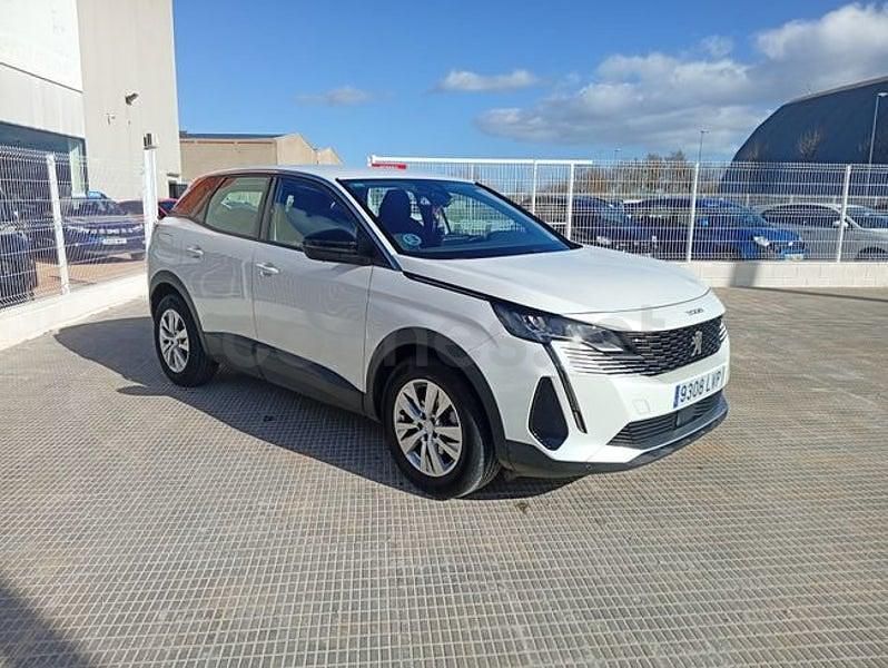 Usado Peugeot 3008 Active 130 CV (95 kW) 2021 Blanco SUV