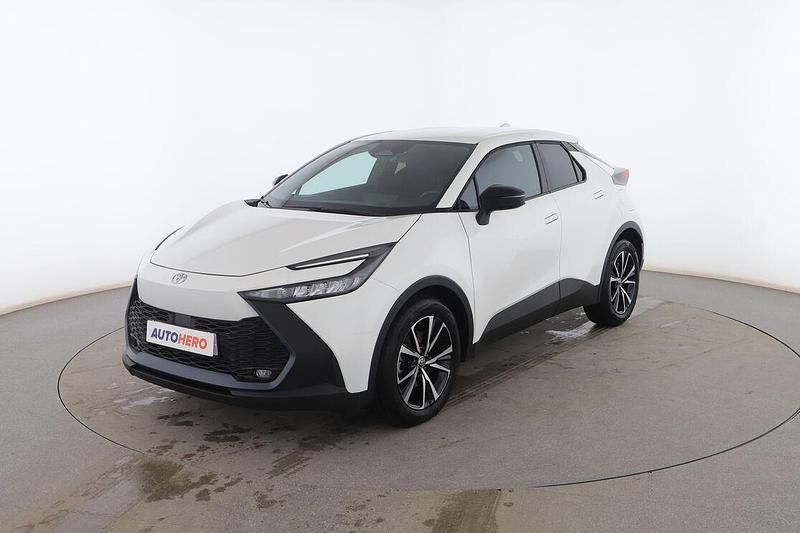 Blanco Usado 2024 Toyota C-HR Advance SUV | 31.099 € (Precio justo) - Imagen 1/3