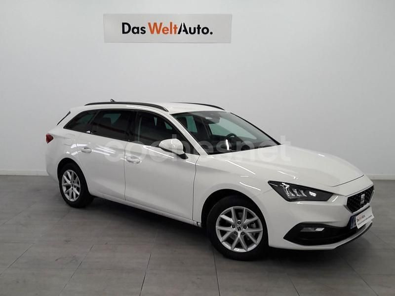 Blanco Usado 2025 Seat Leon Style Familiar | 20.890 € (Precio justo) - Imagen 1/4