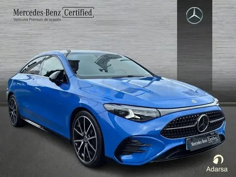 Usado Mercedes CLA180 136 CV (100 kW) 2026 Azul Berlina