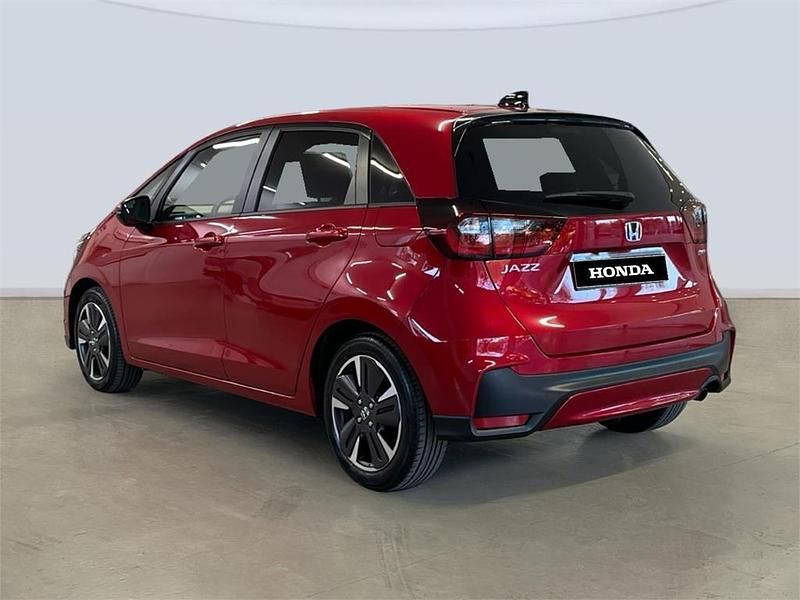 Nuevo Honda Jazz Advance 122 CV (89 kW) 2025 Rojo Utilitario