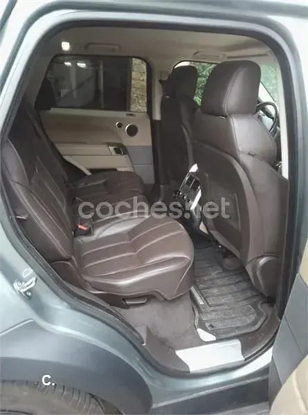 Begagnad Land Rover Range Rover HSE 258 HK (189 kW) 2015 Beige SUV