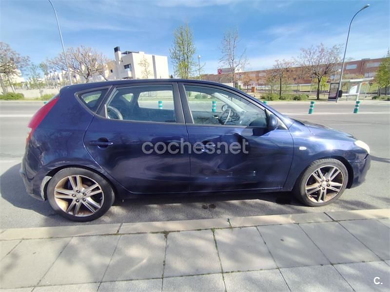 Usado Hyundai i30 Sport 115 CV (84 kW) 2009 Azul Berlina