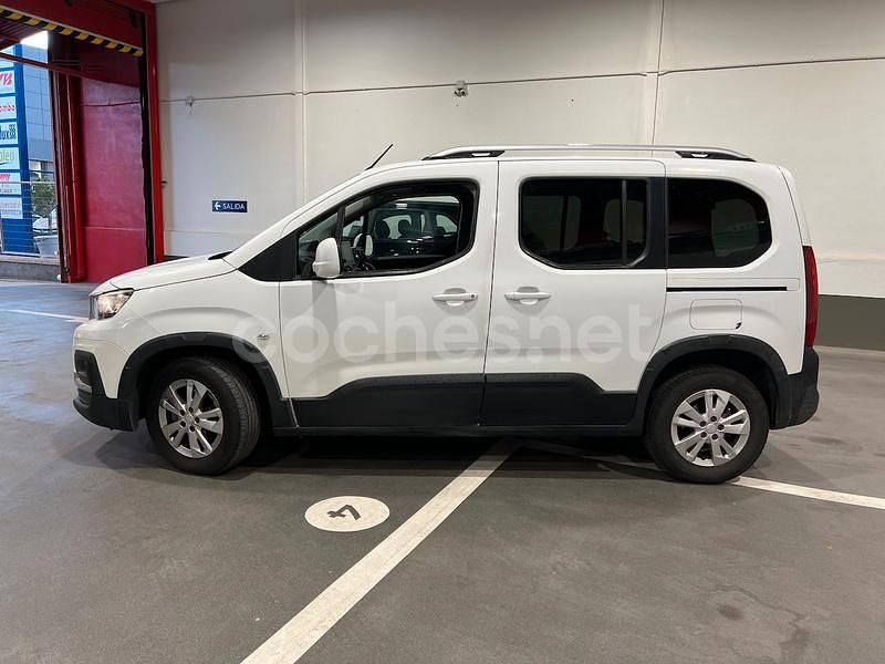 Usado Peugeot Rifter Active 100 CV (73 kW) 2019 Blanco Monovolumen