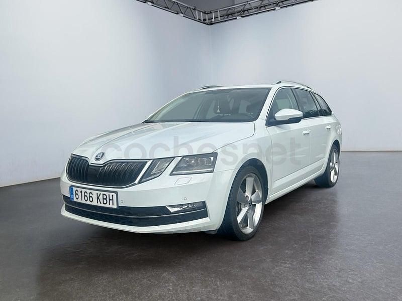 Brugt Skoda Octavia Style 150 HK (110 kW) 2017 Hvid Stationcar
