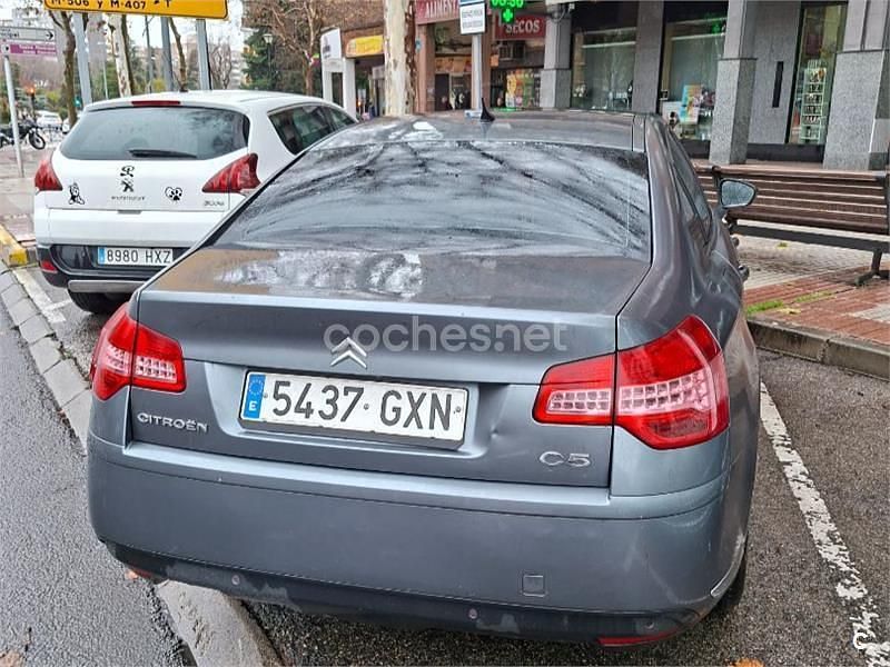 Usado Citroën C5 109 HP (80 kW) 2010 Cinzento Sedan