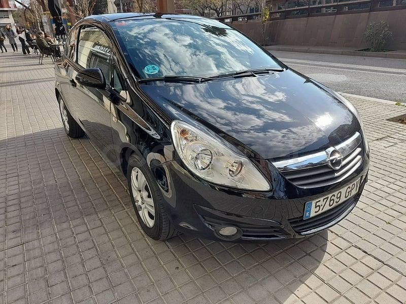 Usado Opel Corsa 90 CV (66 kW) 2009 Negro Utilitario