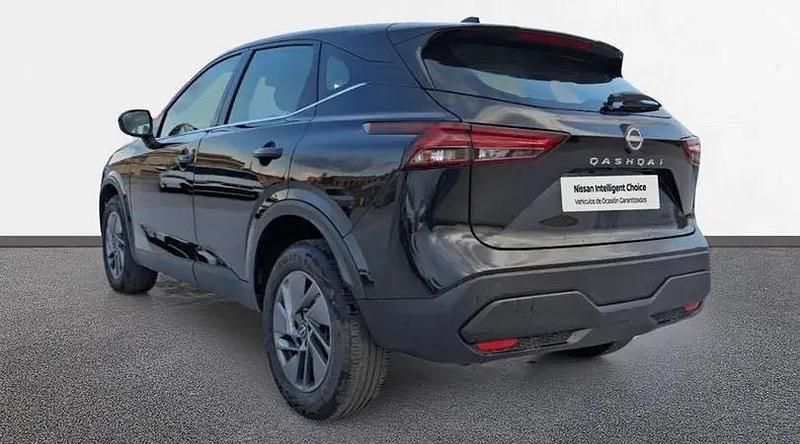 Usado Nissan Qashqai Acenta 158 CV (116 kW) 2024 Negro zaino SUV
