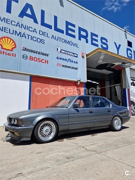 Usado BMW 730 188 CV (138 kW) 1989 Gris / plata Berlina