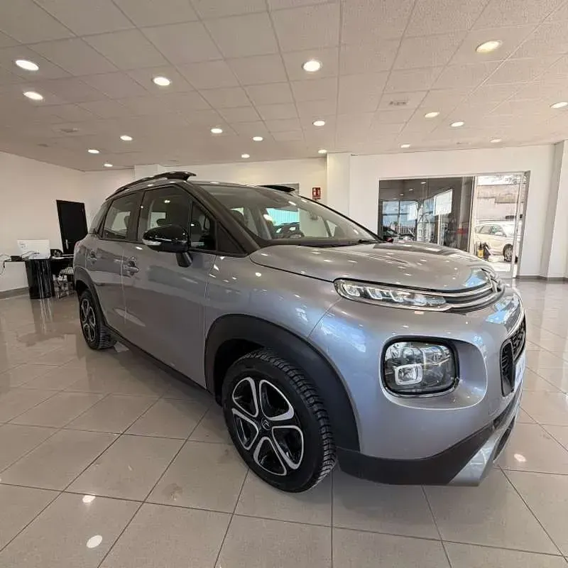 Usado Citroën C3 Aircross Shine 120 CV (88 kW) 2021 Gris SUV