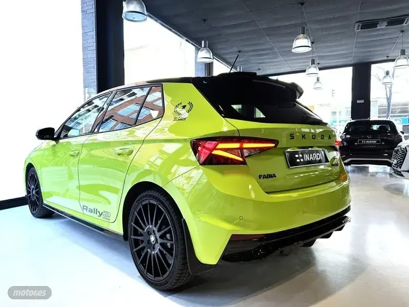 Nuevo Skoda Fabia 150 CV (110 kW) 2025 Verde Utilitario