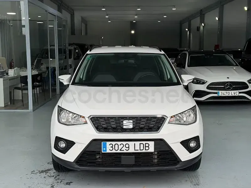 Usado Seat Arona Style 115 CV (84 kW) 2020 Blanco SUV