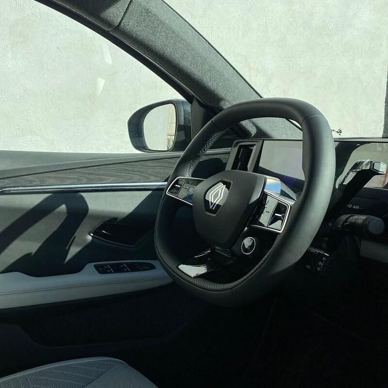 Usado Renault Scenic E-Tech Iconic 159 kW (217 CV) 2024 Blanco SUV