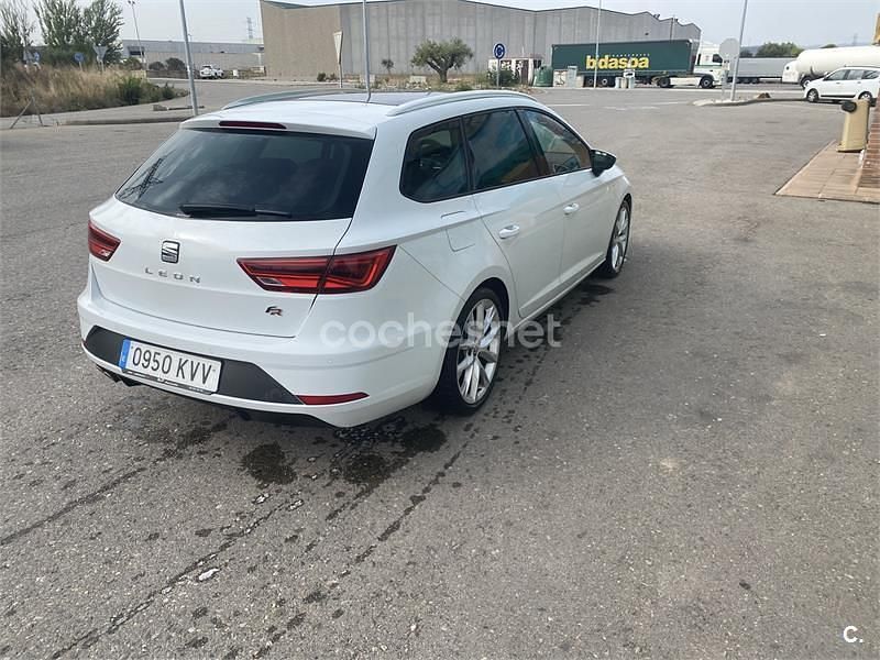 Usado Seat Leon ST FR 190 CV (139 kW) 2019 Blanco Familiar