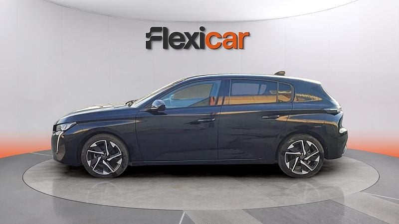 Usado Peugeot 308 Allure 131 CV (96 kW) 2024 Negro Utilitario