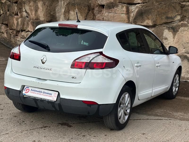 Usado Renault Mégane LIMITED 95 CV (69 kW) 2015 Blanco Berlina