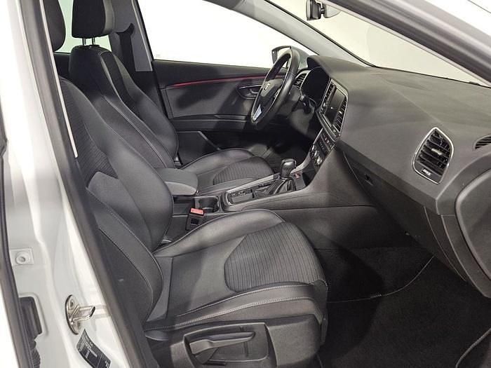 Usado Seat Leon XCELLENCE 150 CV (110 kW) 2020 Blanco Berlina