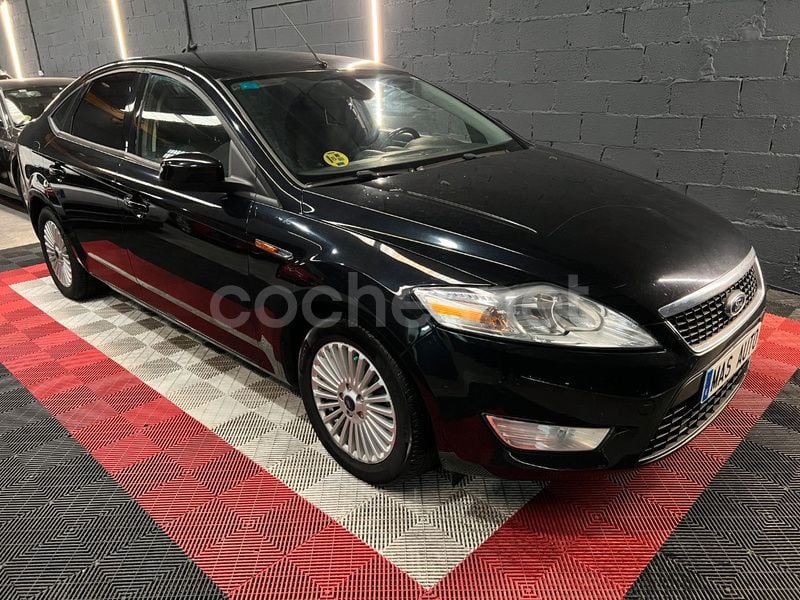Negro Usado 2010 Ford Mondeo Berlina | 4990 € (Buen precio) - Imagen 1/4