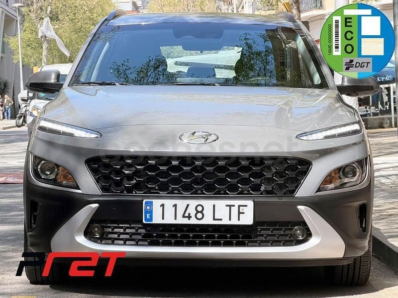 Usado Hyundai Kona 141 CV (103 kW) 2021 Gris / plata SUV