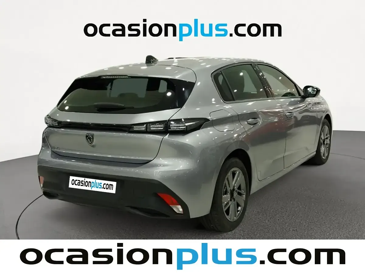Usado Peugeot 308 Active 130 CV (95 kW) 2024 Gris Berlina