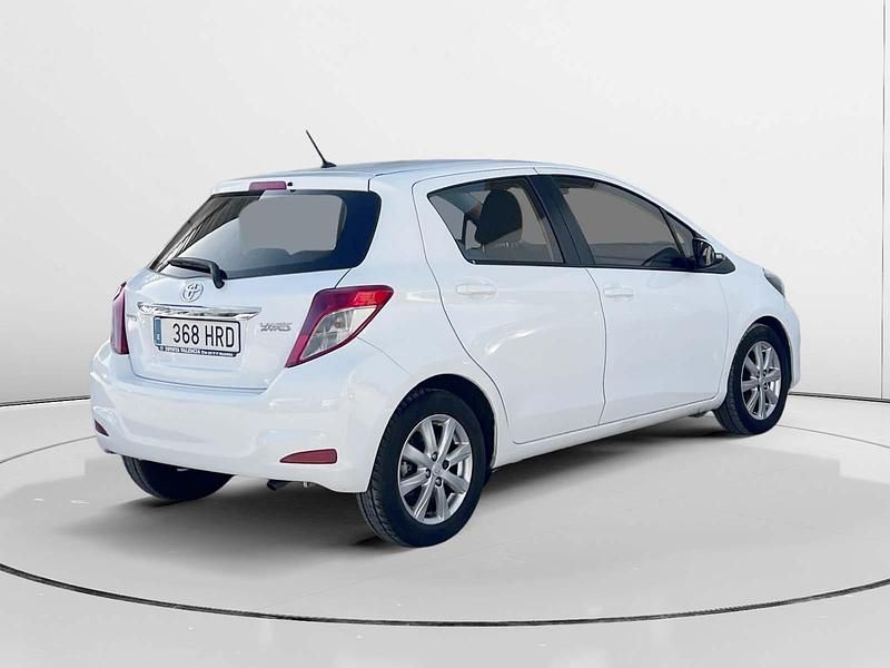 Usado Toyota Yaris 90 CV (66 kW) 2013 Utilitario