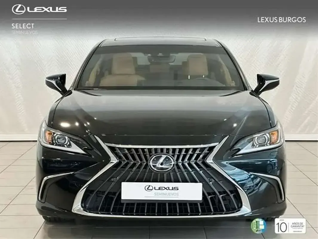 Usado Lexus ES300 218 CV (160 kW) 2022 Negro Berlina