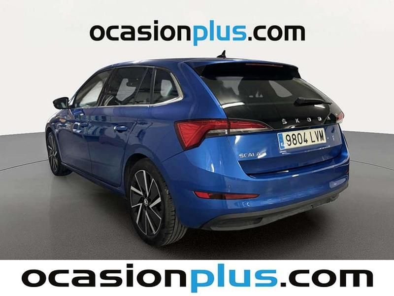 Usado Skoda Scala Sport 150 CV (110 kW) 2021 Azul Utilitario