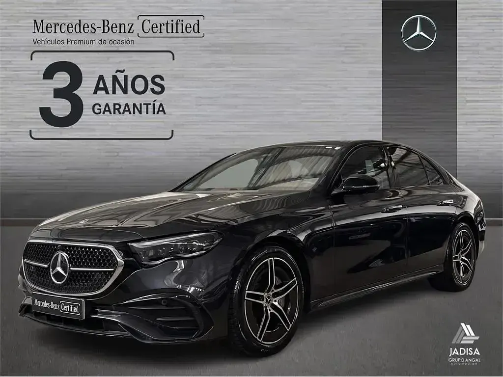 Usado Mercedes E220 197 CV (144 kW) 2025 Gris grafito Berlina