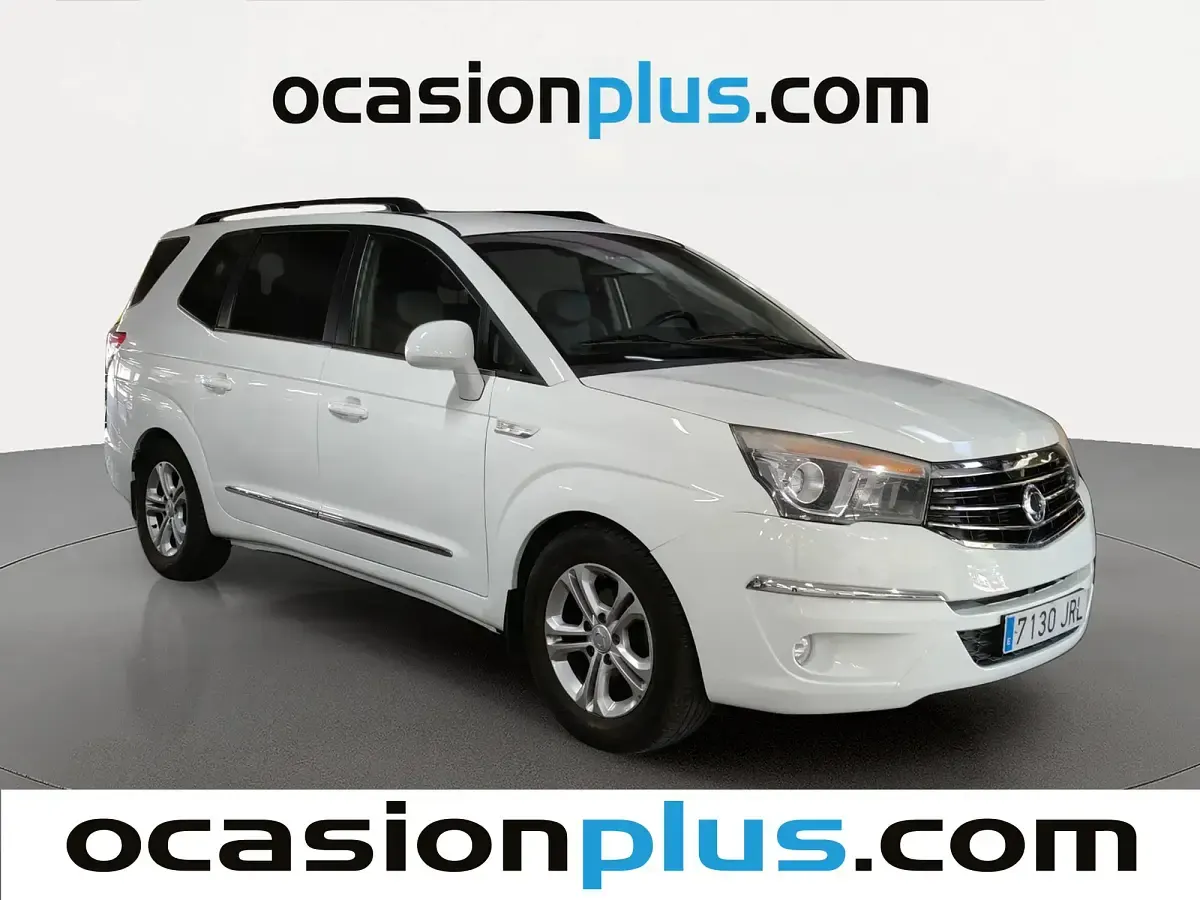 Usado SsangYong Rodius Limited 178 CV (130 kW) 2016 Blanco Monovolumen