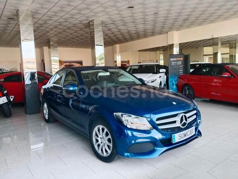 Usado Mercedes C200 136 CV (100 kW) 2016 Azul Berlina