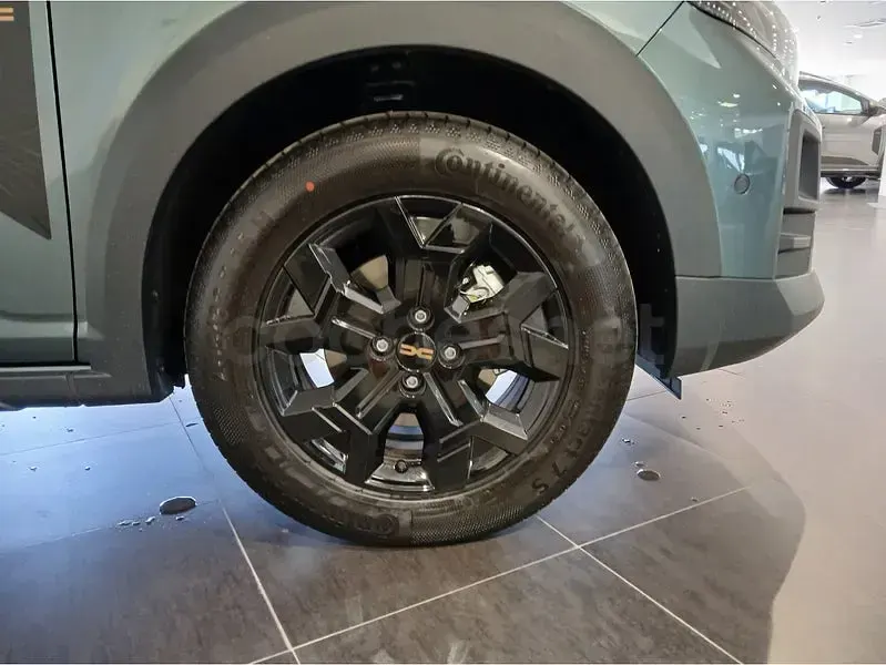 Nuevo Dacia Sandero Extreme 122 CV (89 kW) 2026 Verde Berlina