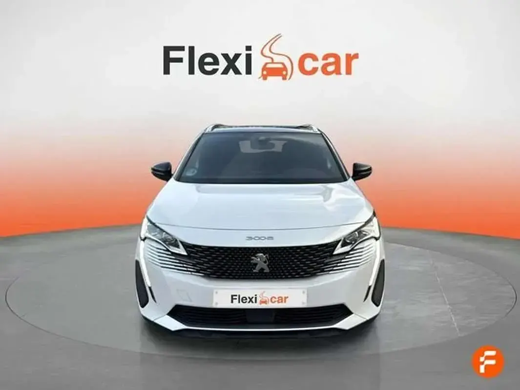 Usado Peugeot 3008 Active 131 CV (96 kW) 2022 Blanco SUV