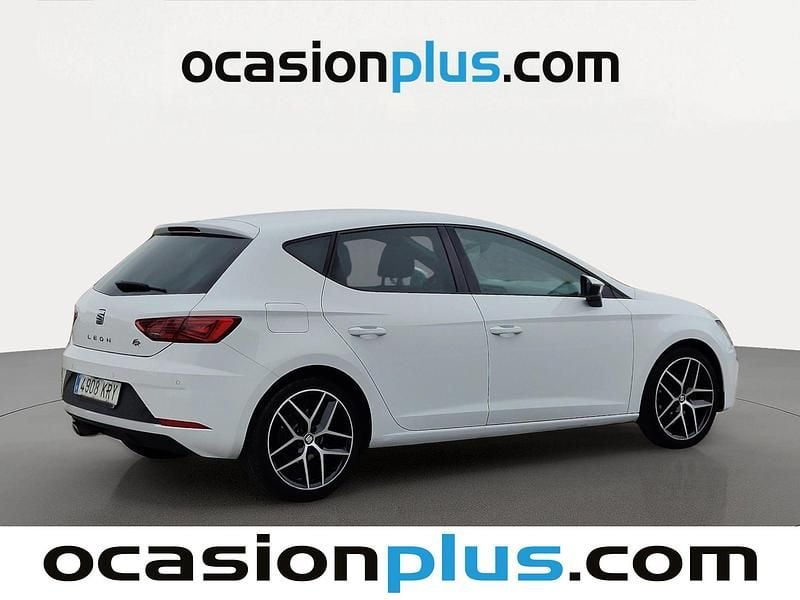 Usado Seat Leon FR 150 CV (110 kW) 2018 Blanco Utilitario
