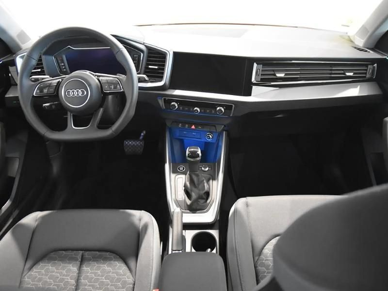 Nuevo Audi A1 Sportback 116 CV (85 kW) 2025 Rojo Utilitario