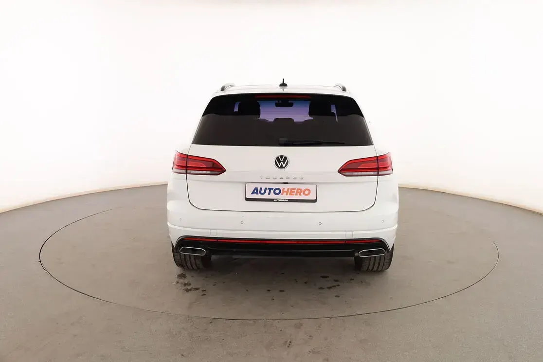 Usado VW Touareg Atmosphere 231 CV (169 kW) 2020 Blanco SUV
