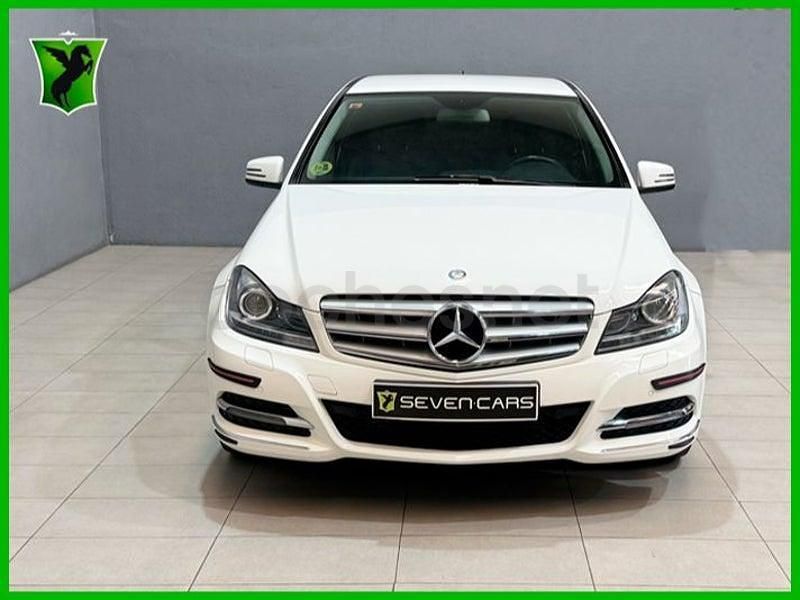 Usado Mercedes C220 170 HP (125 kW) 2014 Branco Sedan
