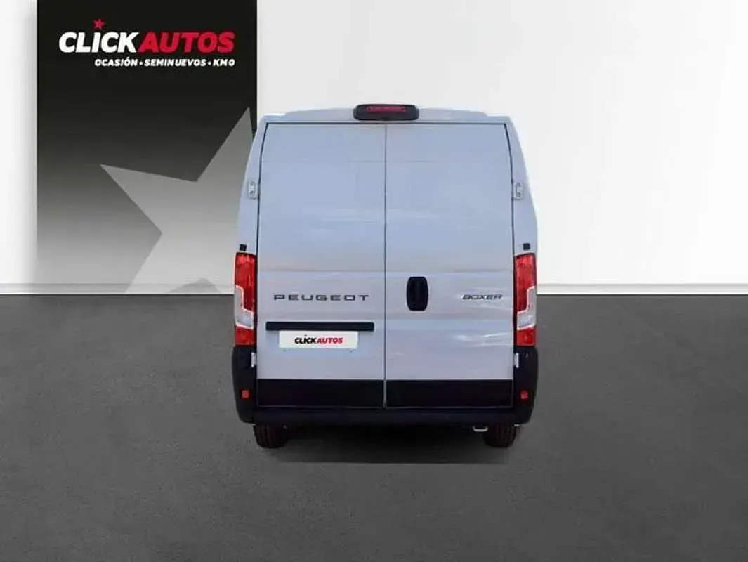 Usado Peugeot Boxer 140 CV (102 kW) 2024 Blanco Van