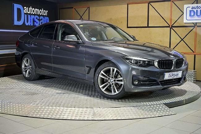 Käytetty BMW 320 Comfort Edition 190 HP (139 kW) 2020 Harmaa Farmari